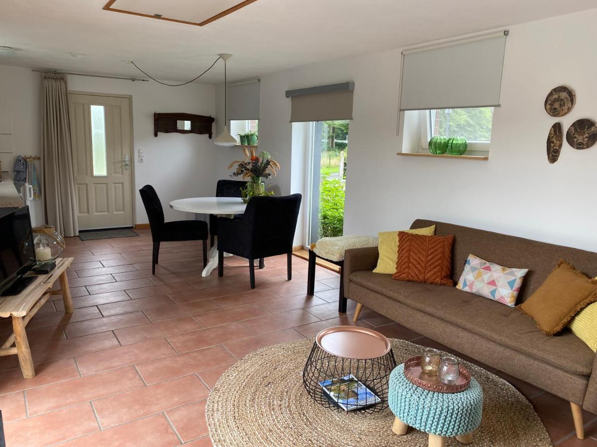 Heidehof Pension B & B Elten Exteriör bild